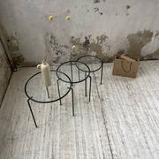 Tables basses gigogne métal et verre années 50