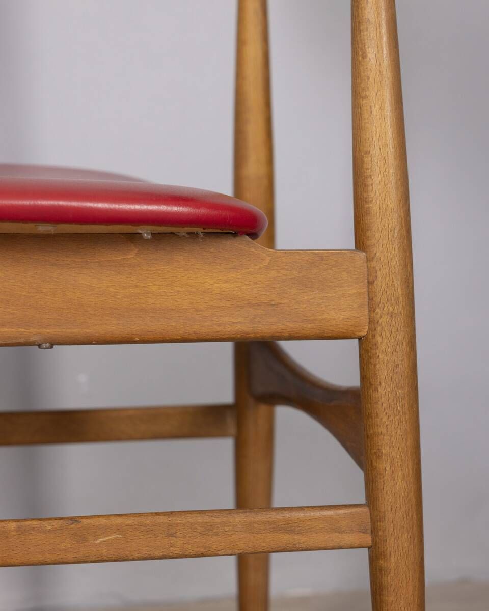 Pair of vintage 1960s chairs in wood and leather, italian design
