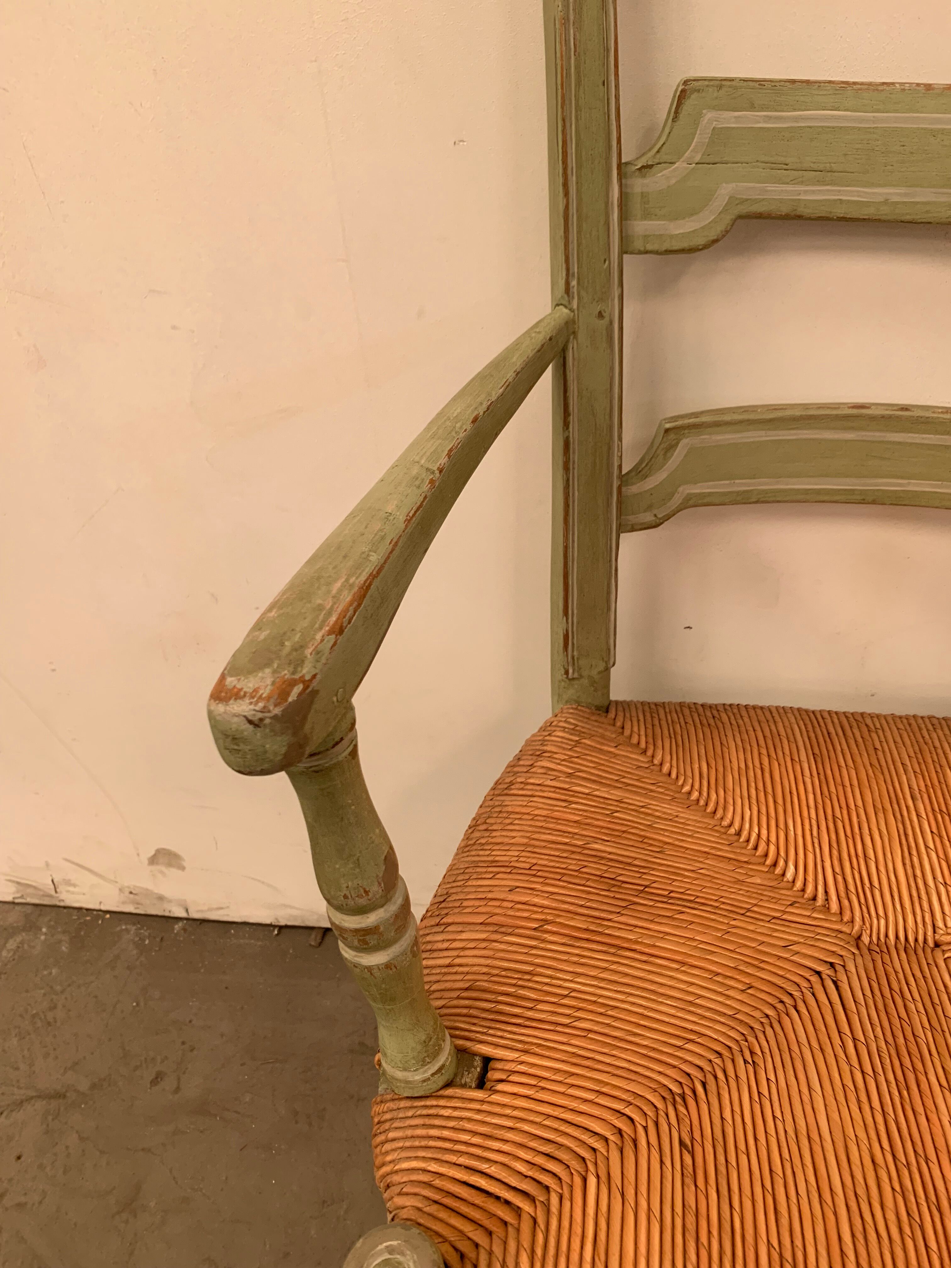 Provencal armchair in patinated beech Seat in straw XX century