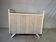 Coffre vintage tapissé, structure bois laqué blanc, années 60-70