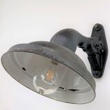 Unis France 1950 wall lamppost