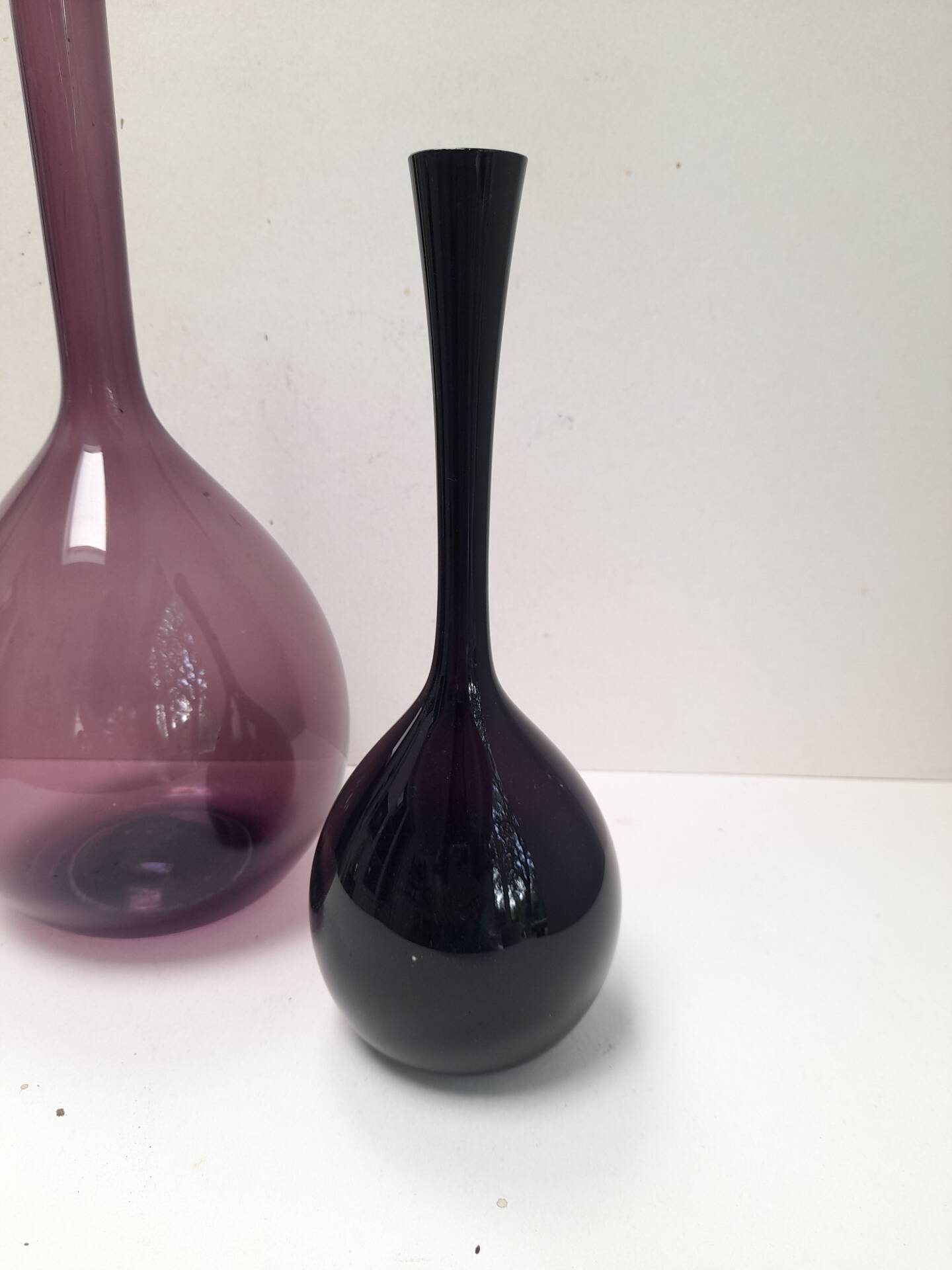 Lot de 2 vases bulbe suédois Arthur Percy 