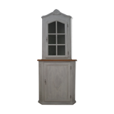 Skated corner furniture