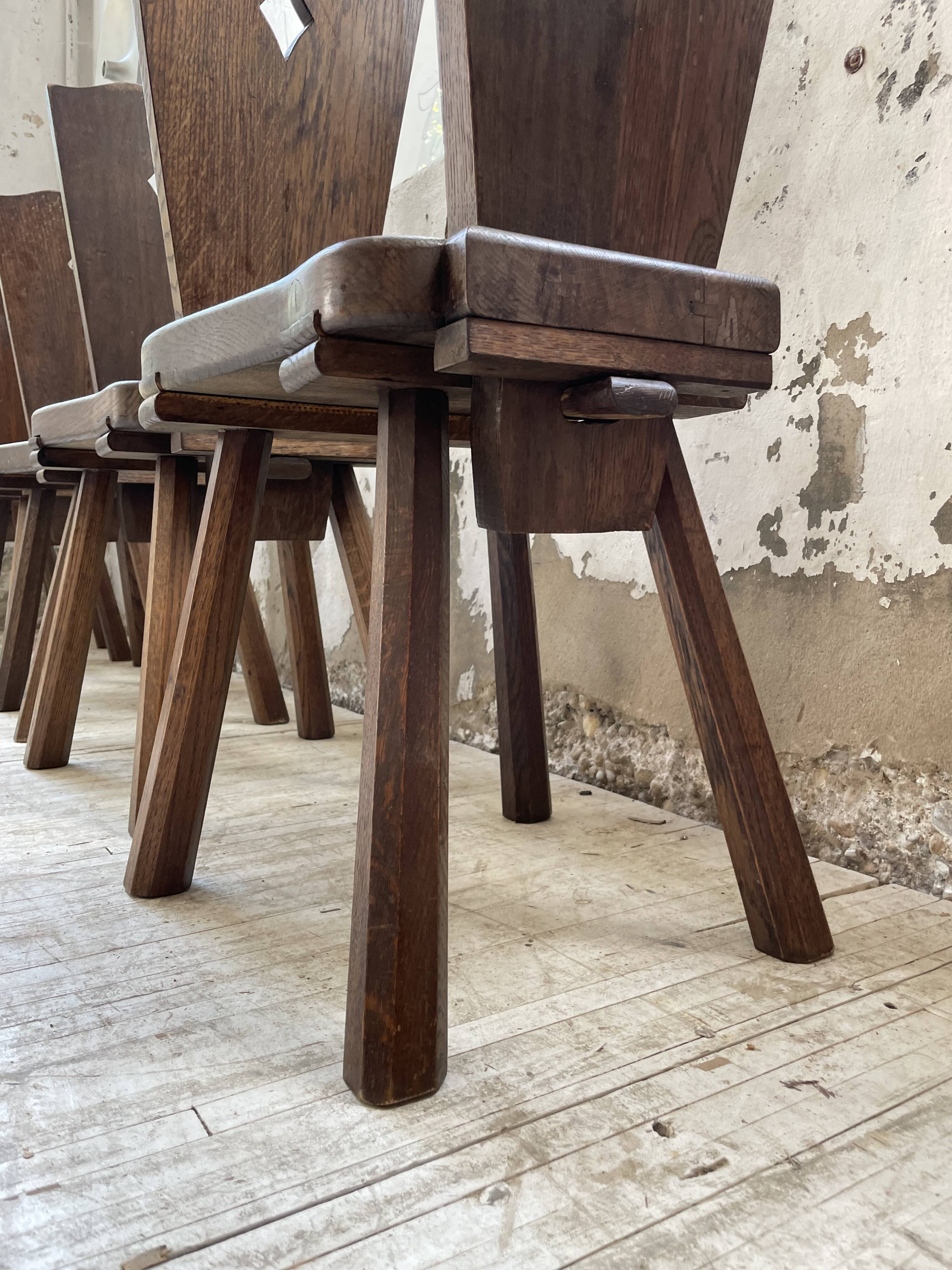 Chaises chêne massif chapo savoyarde art populaire