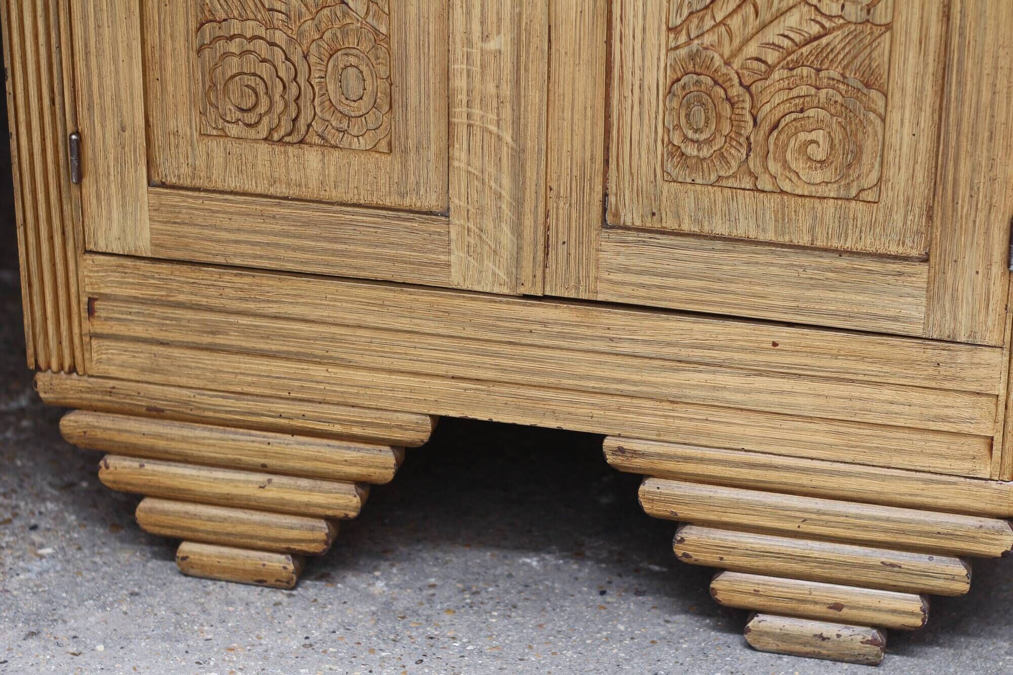 Adorable Art Deco furniture (circa 1920-30). Beautiful patina.