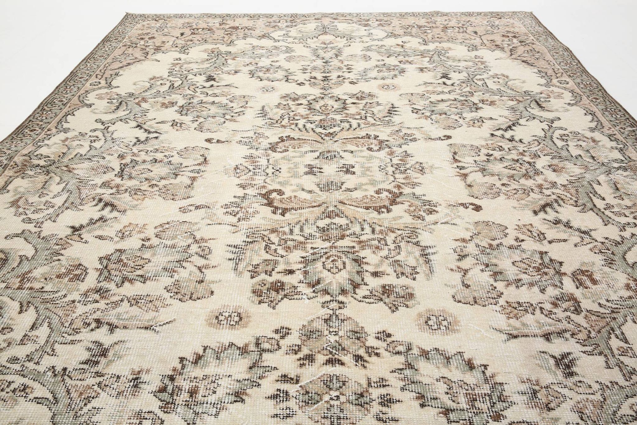 7x10 Vintage Faded Beige & Grey Anatolian Flatweave Vintage Area Rug