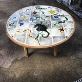 Round table