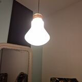 Suspension bulb in vintage opaline