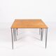 Paire de tables en pin massif et acier noir, Suède 1960