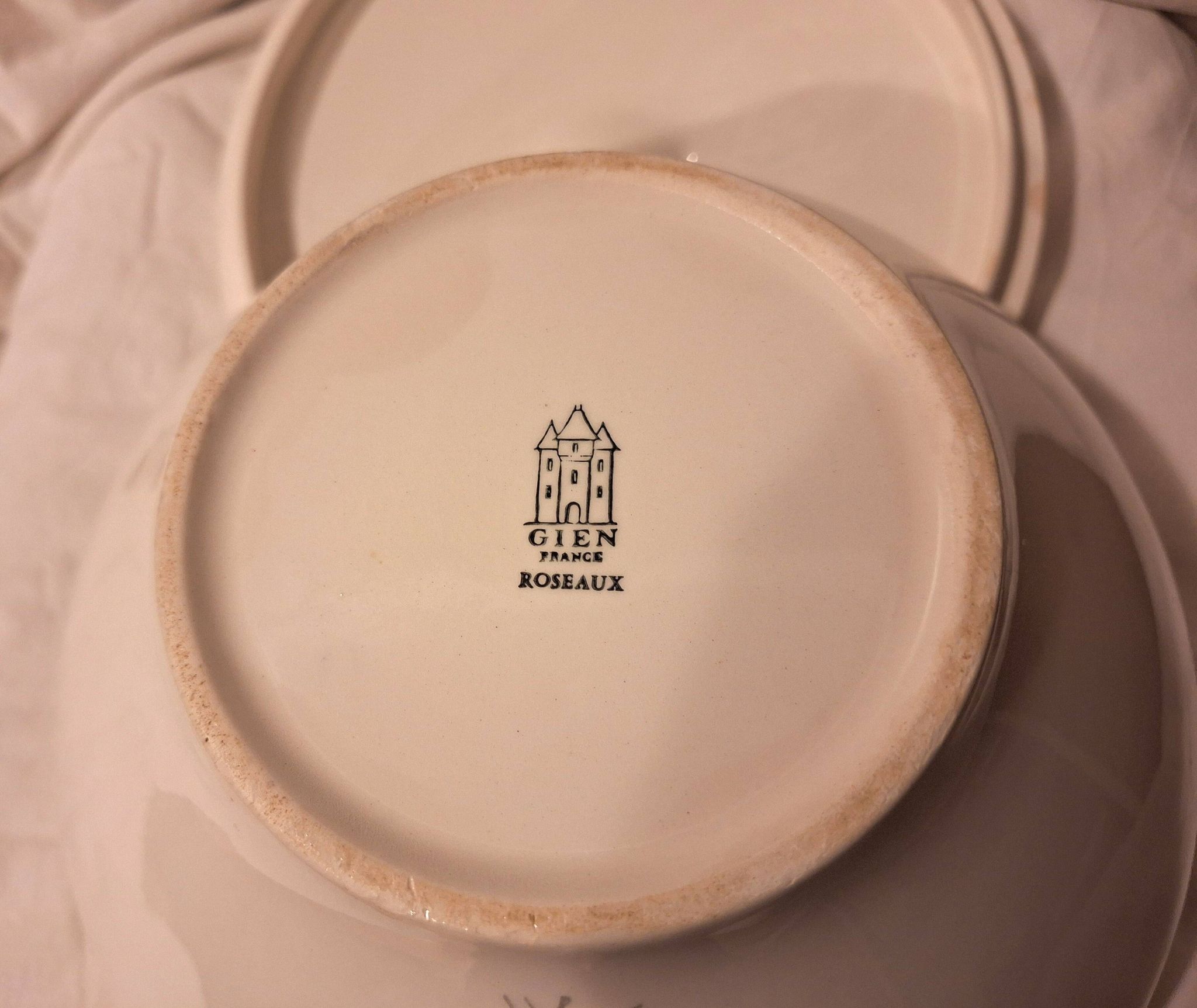 Soupière en porcelaine de Gien