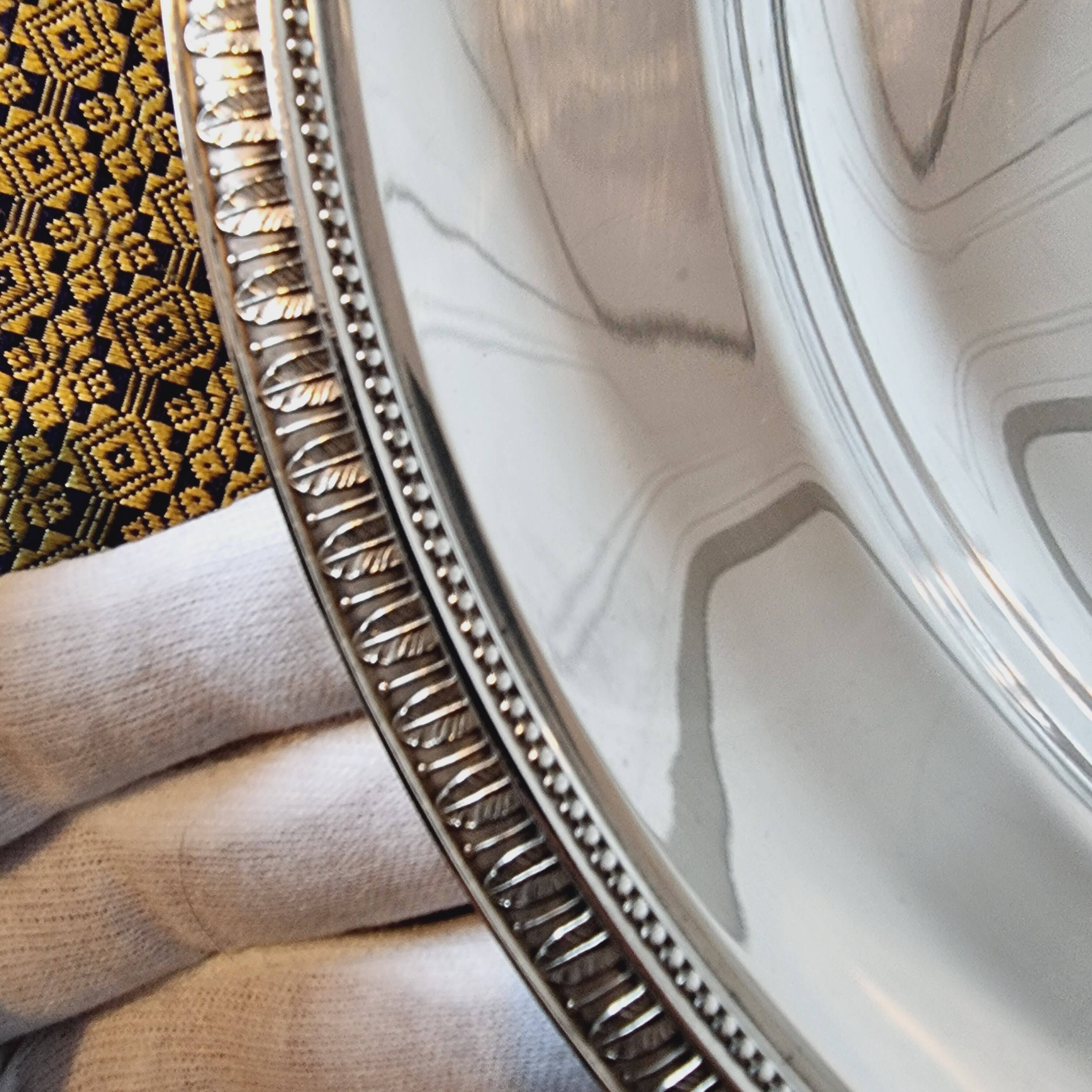 Round tray or large platter in silver metal christofle model gallia malmaison