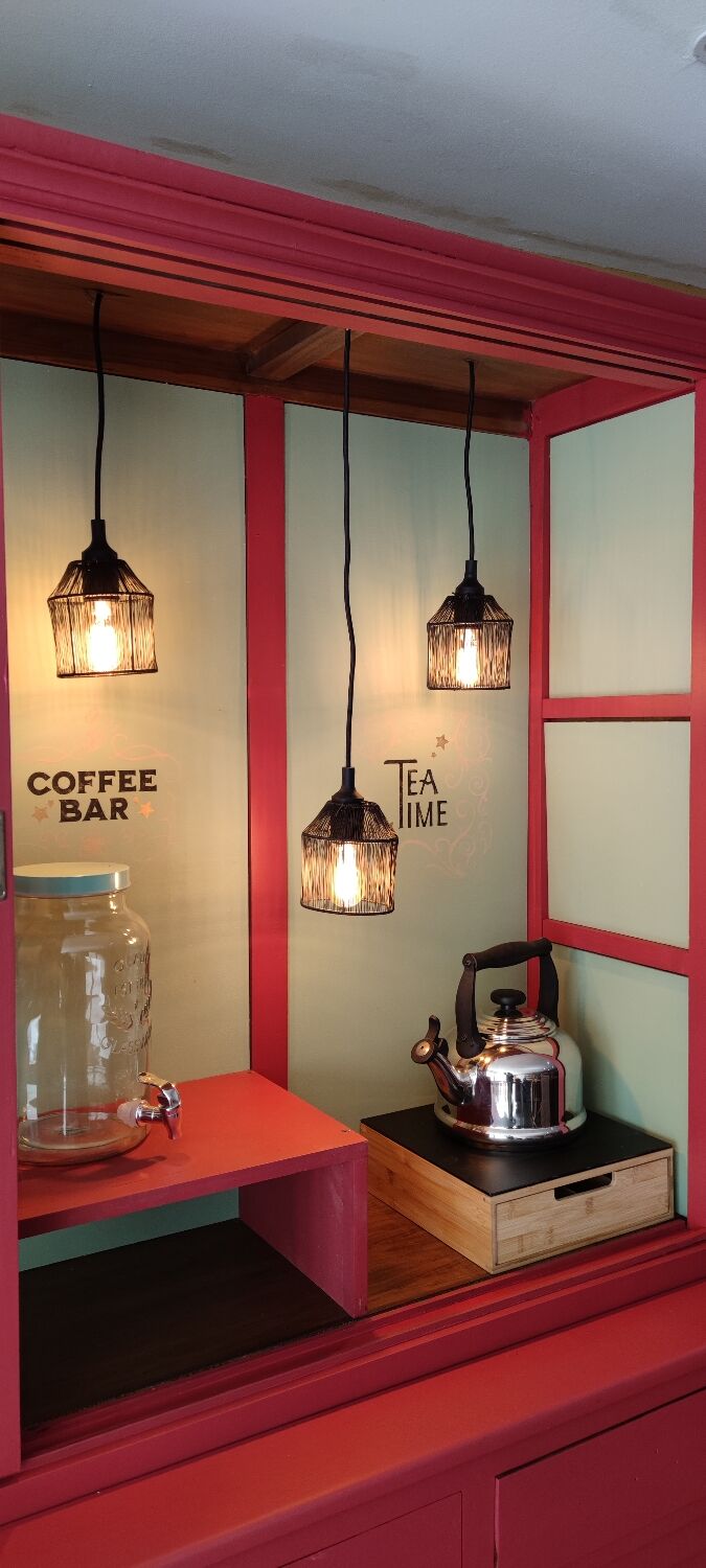 “Coffee corner” dresser