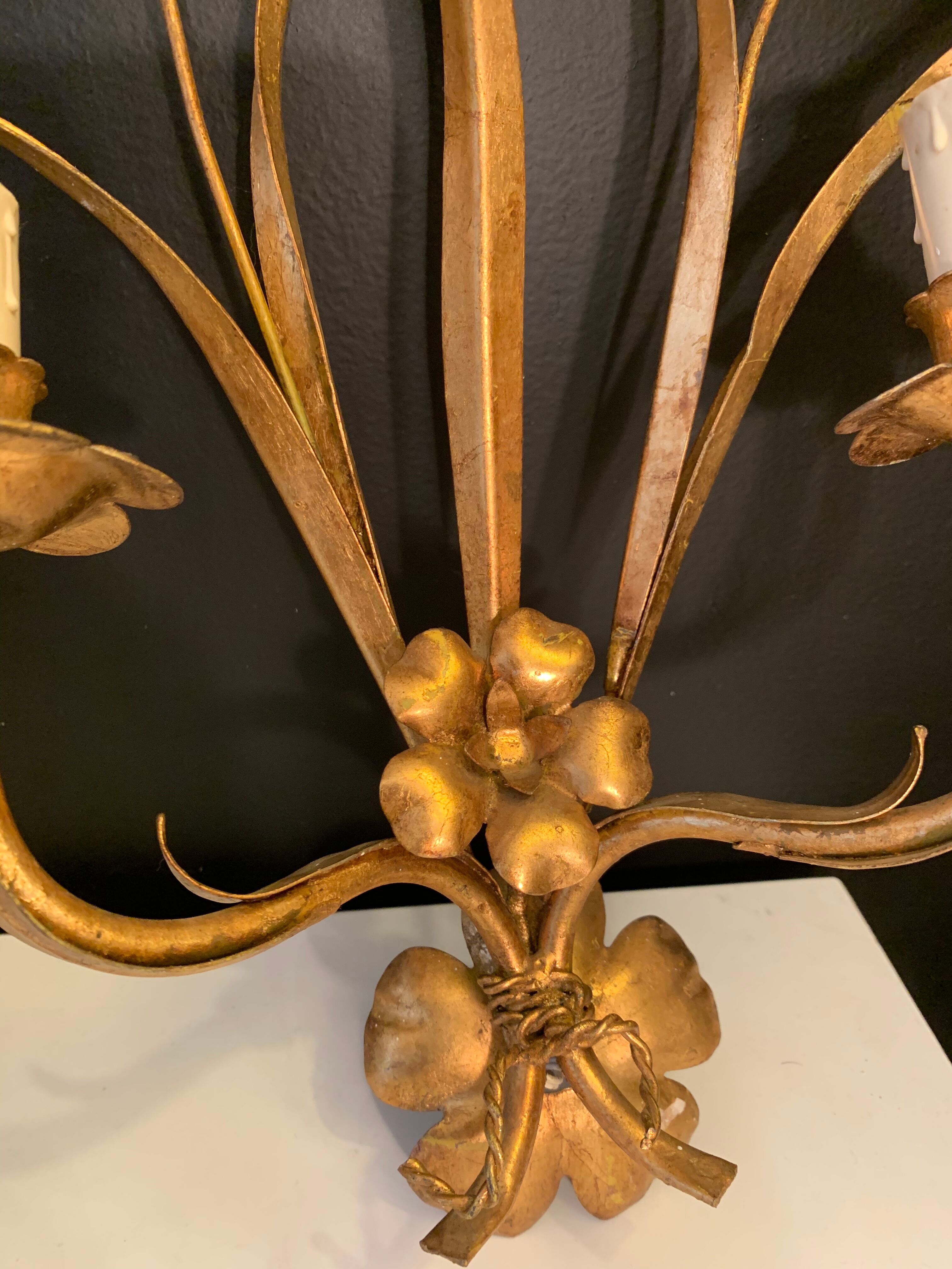 Pair of 1950 design sconces in gold metal sheaf of wheat