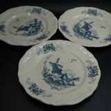 3 assiettes plates motif moulin bleu