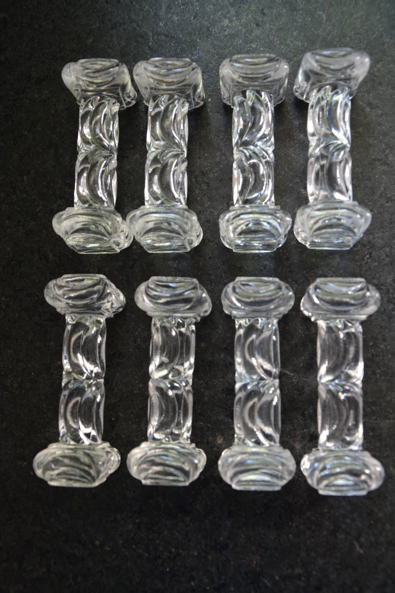 8 cutlery holders made of cut glass