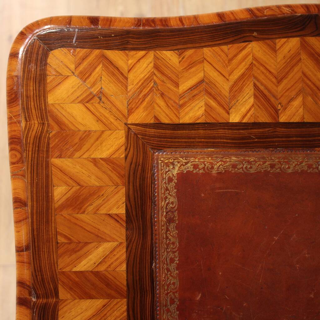 Elegant 19th century Napoleon III writing desk