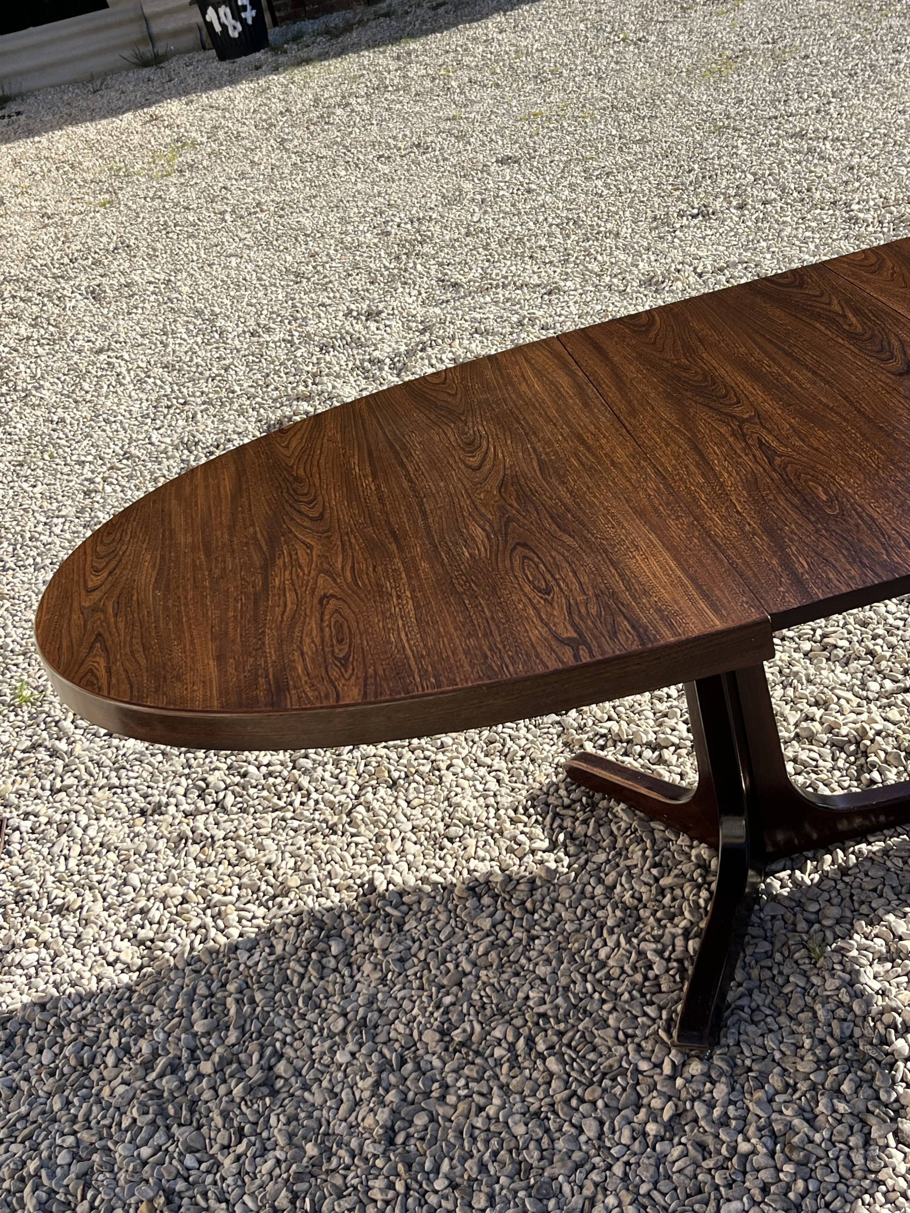 Vintage oval Baumann table in elm