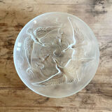 Large bird cup in frosted Art Deco glass, signed Verlys France