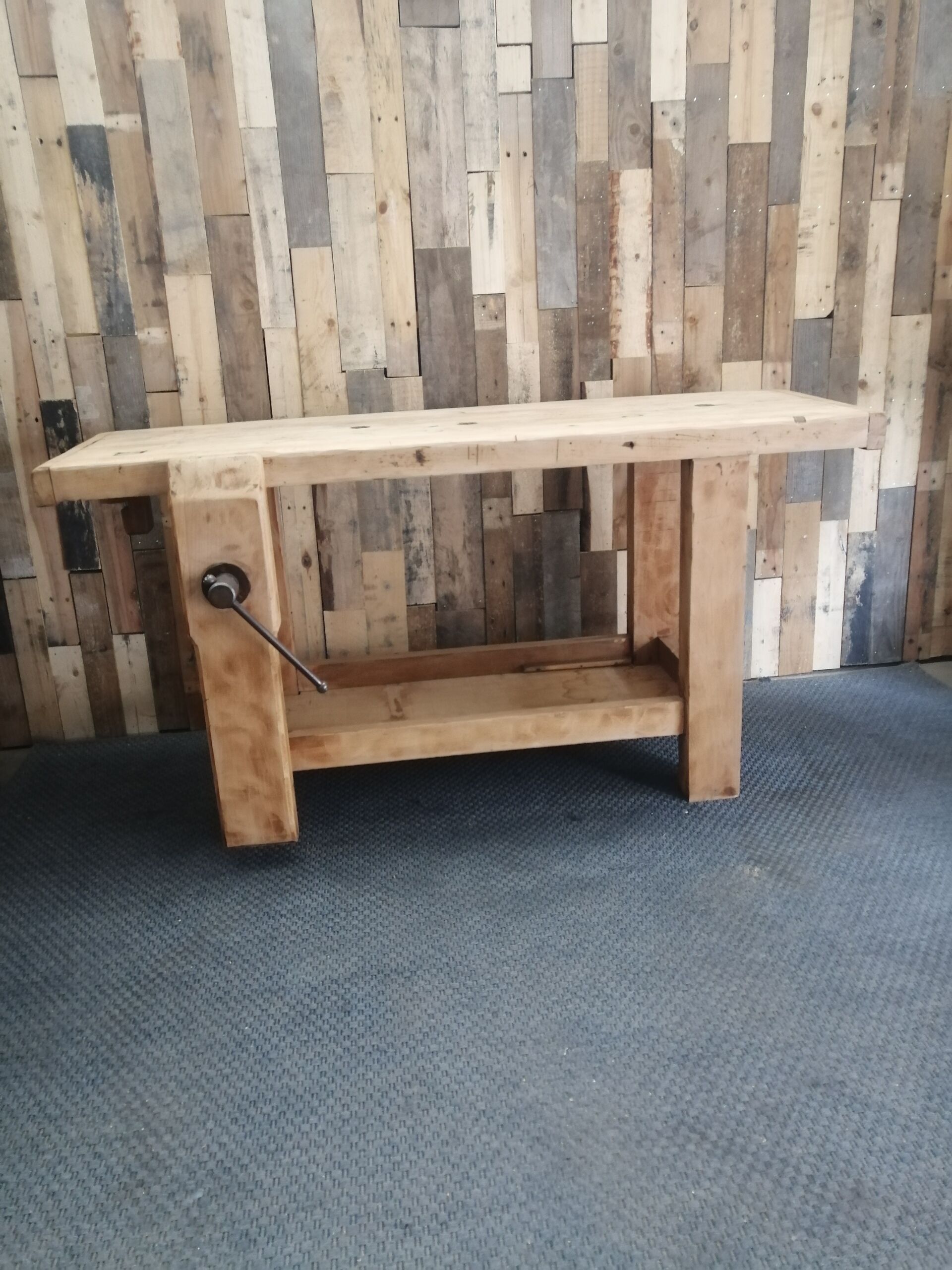 Carpenter's workbench