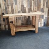 Carpenter's workbench