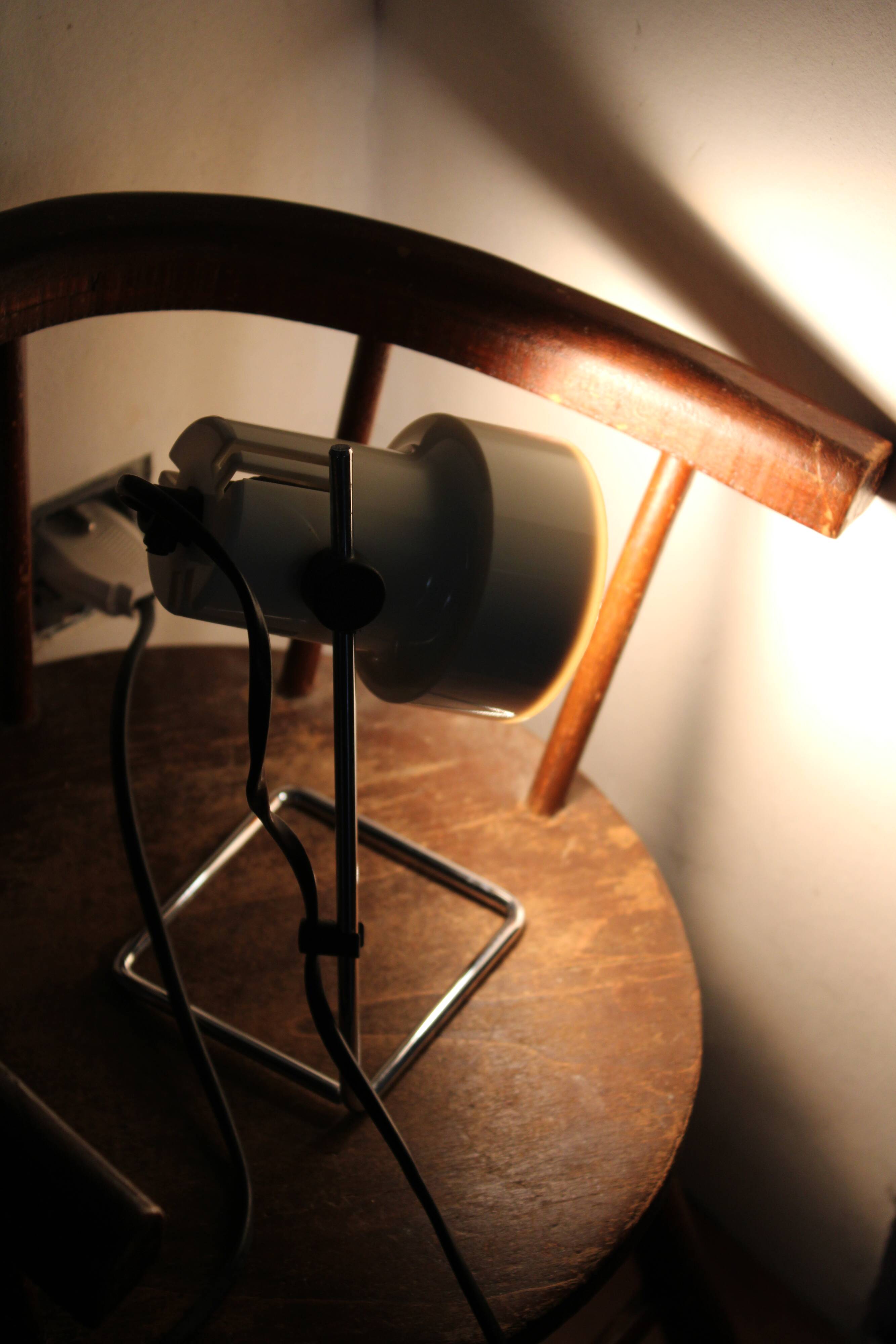 Vintage spot lamp