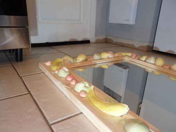 Miroir vintage année 70/80 décoratif plâtre décors de fruits