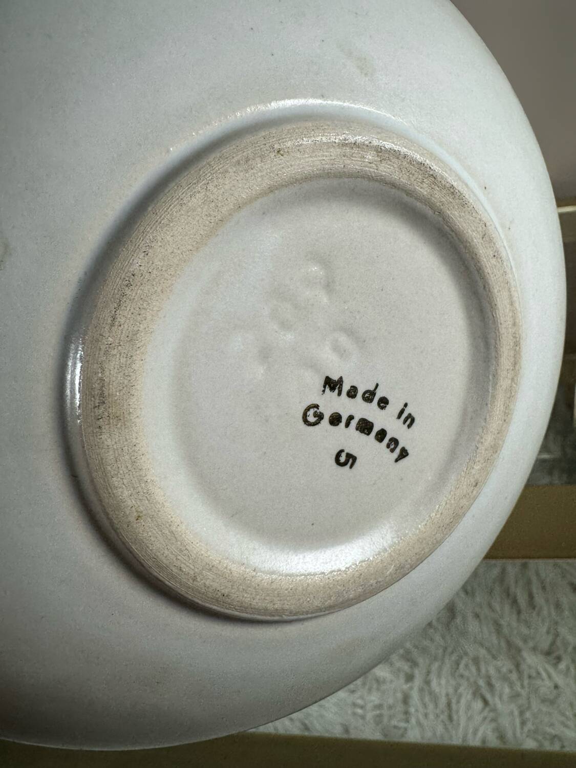 Empty ceramic pocket Germany 60s