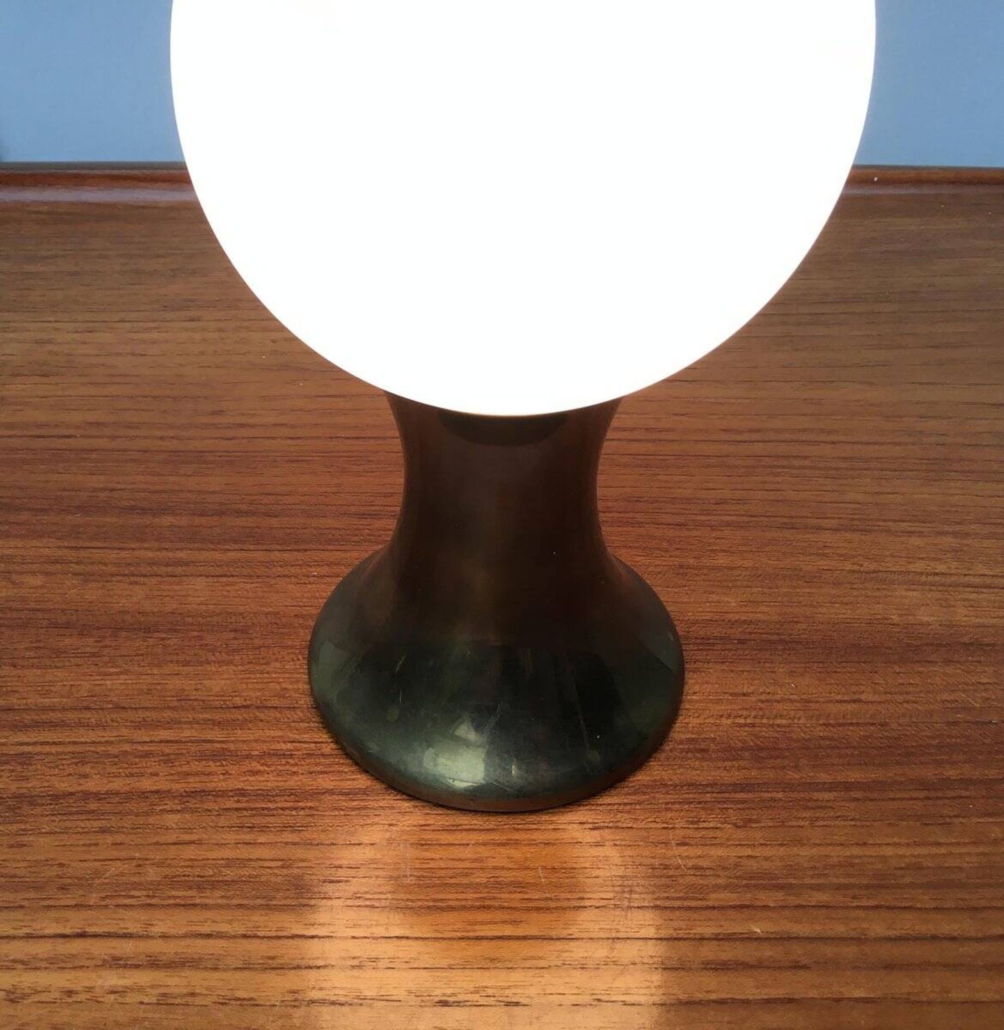 Lampe de table milieu du siècle