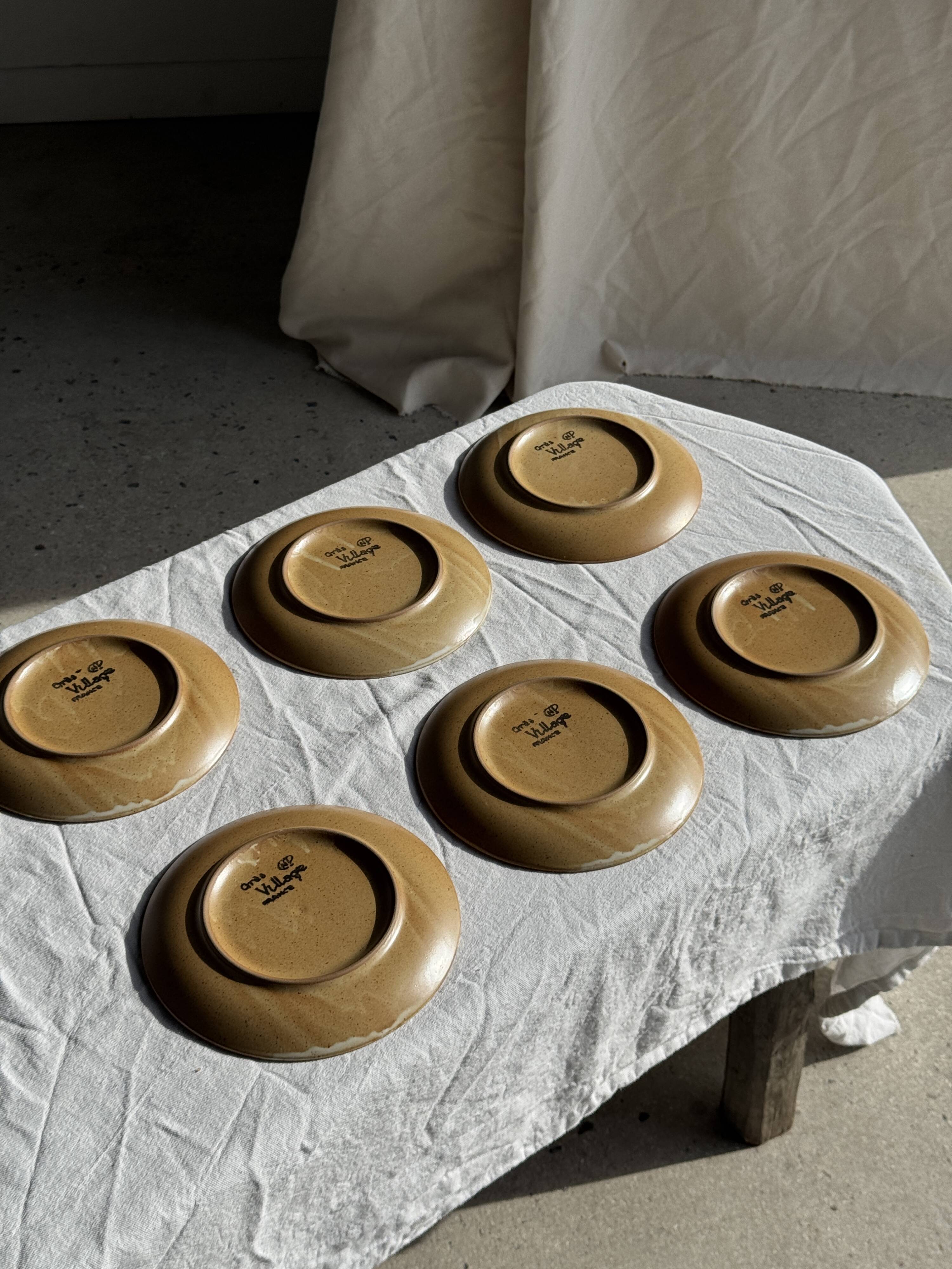 Set of 6 dessert plates in stoneware Village France D20