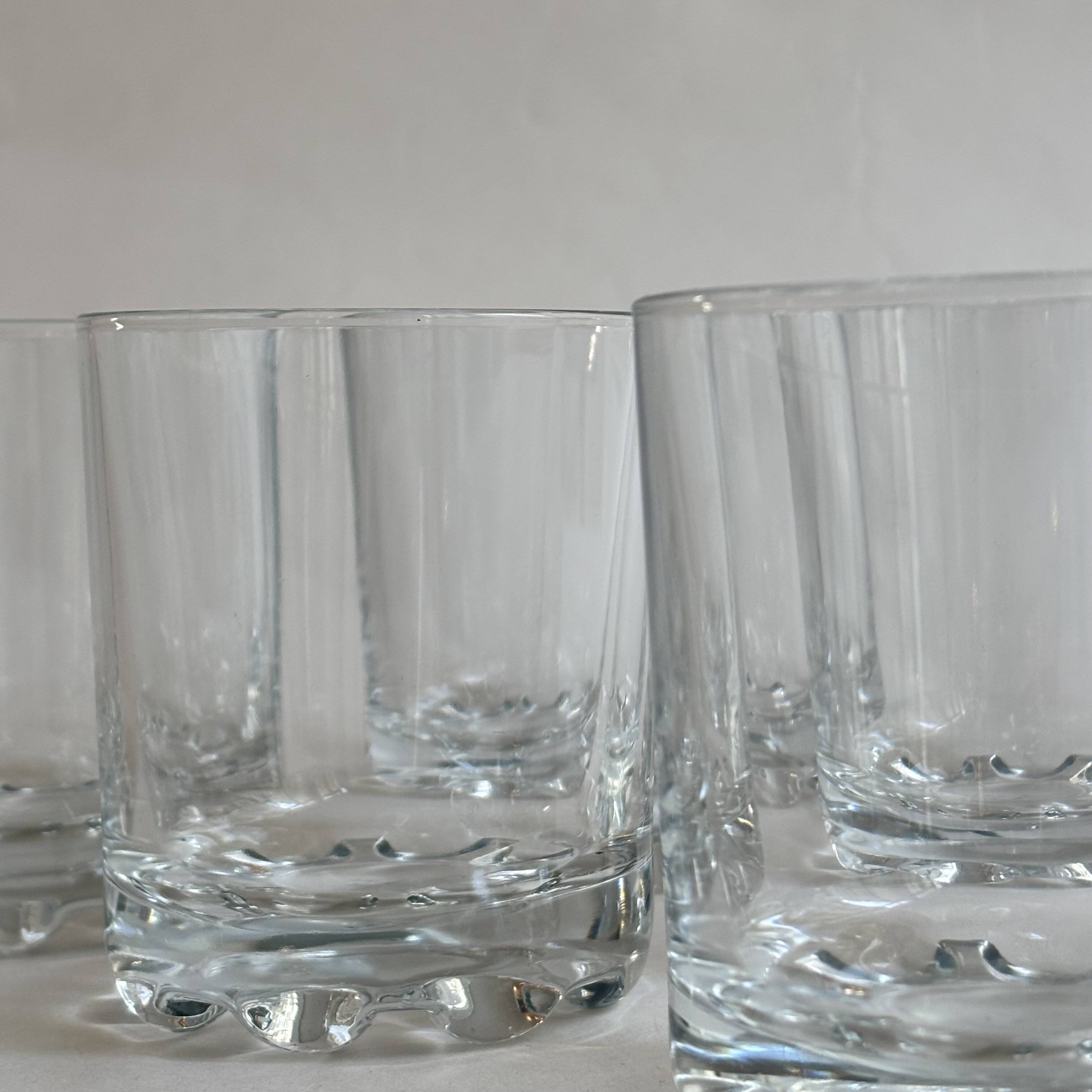 Set of 5 whisky glasses