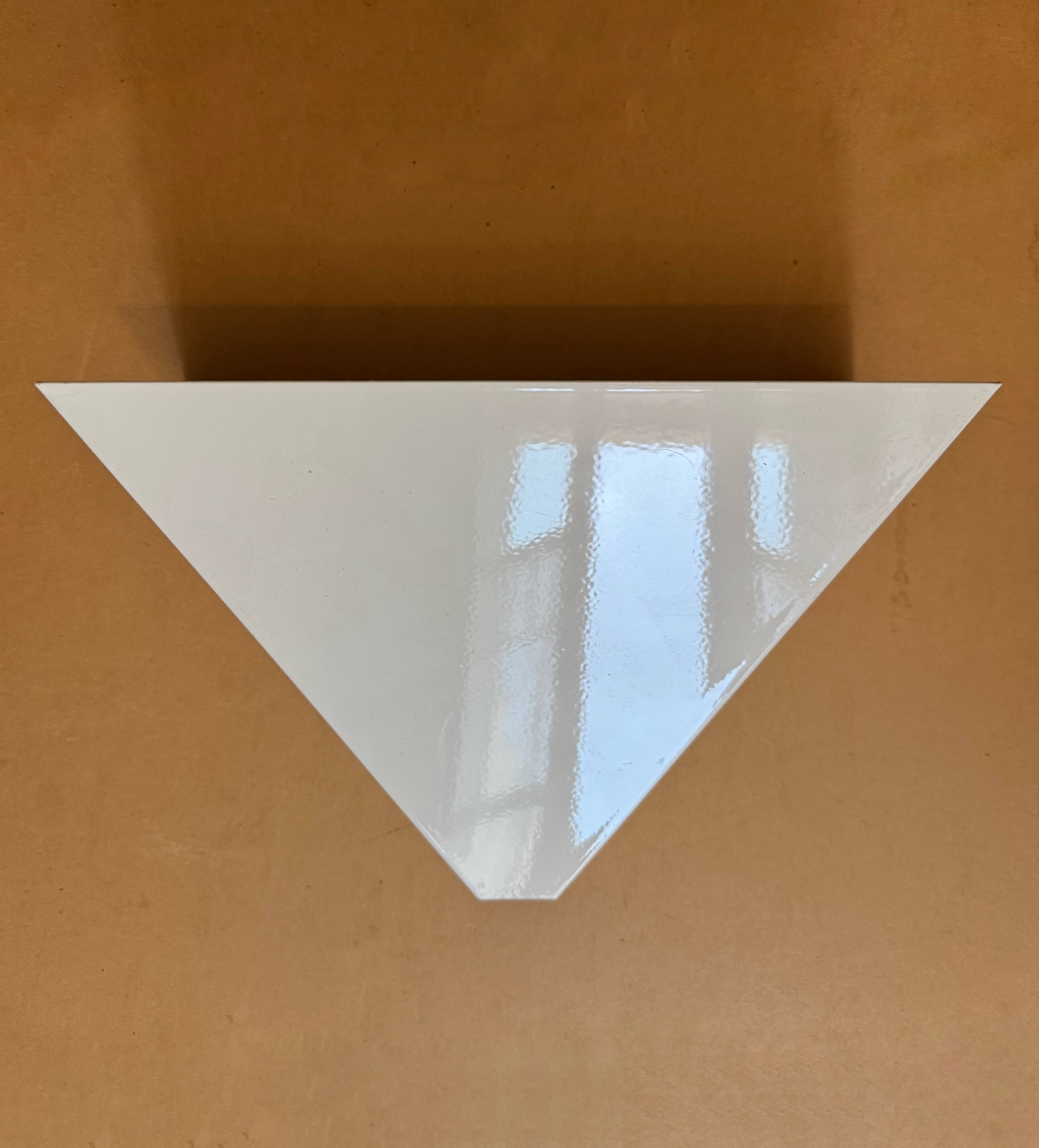 IKEA wall lights model V607 from the 1980s.