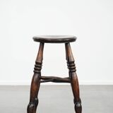 Tabouret Windsor anglais ancien du XVIIIe siècle avec une superbe patine.