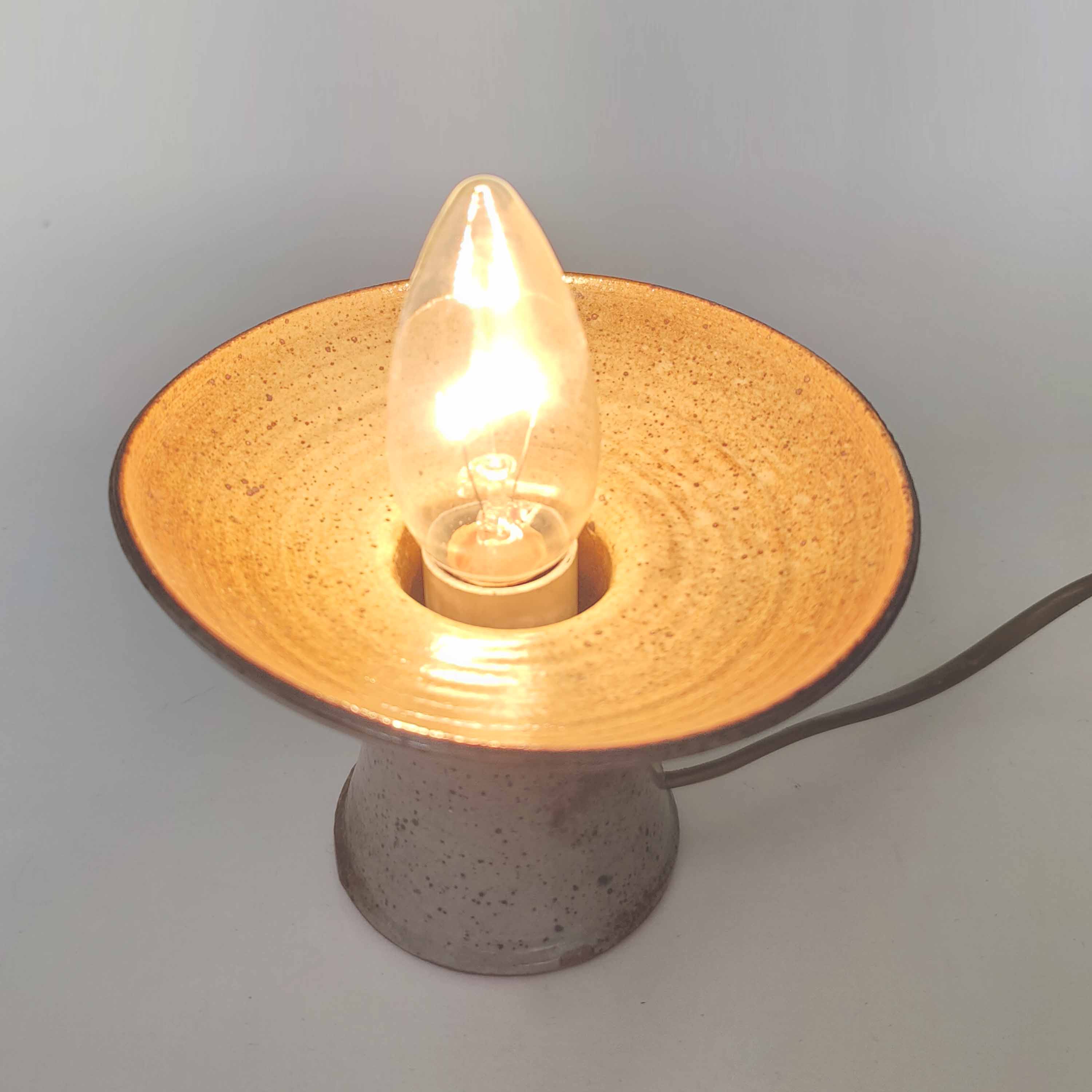 Stoneware candle holder lamp