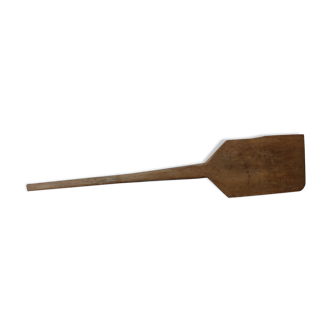 Wooden baker's shovel