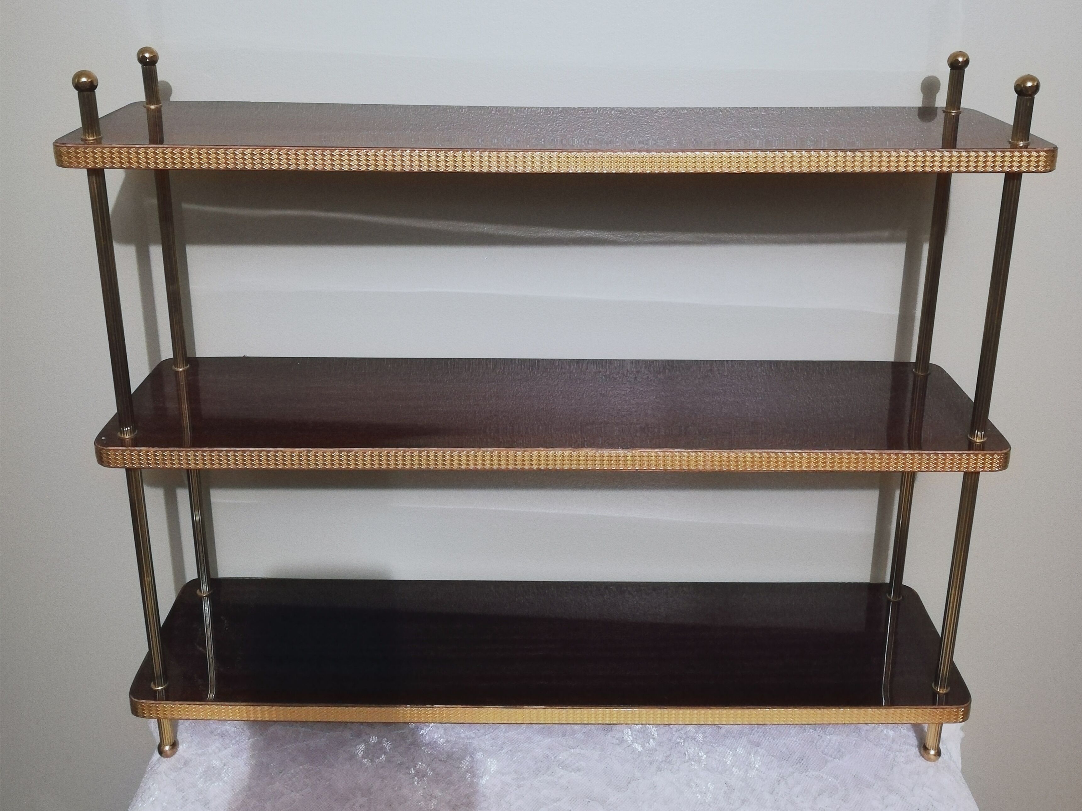 Vintage shelf to install or fix in formica and brass