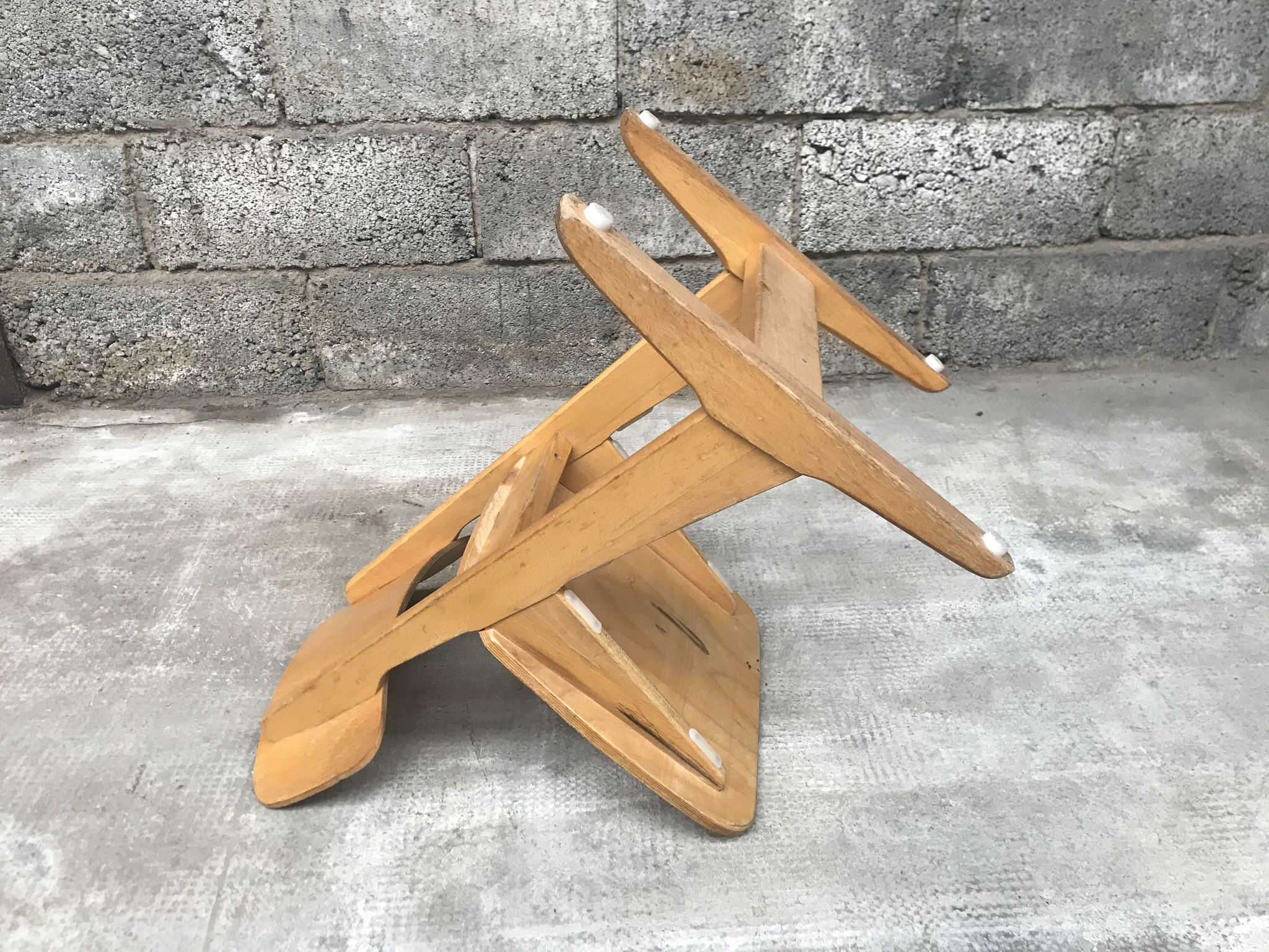 Series of 10 casala children's chairs in vintage light wood