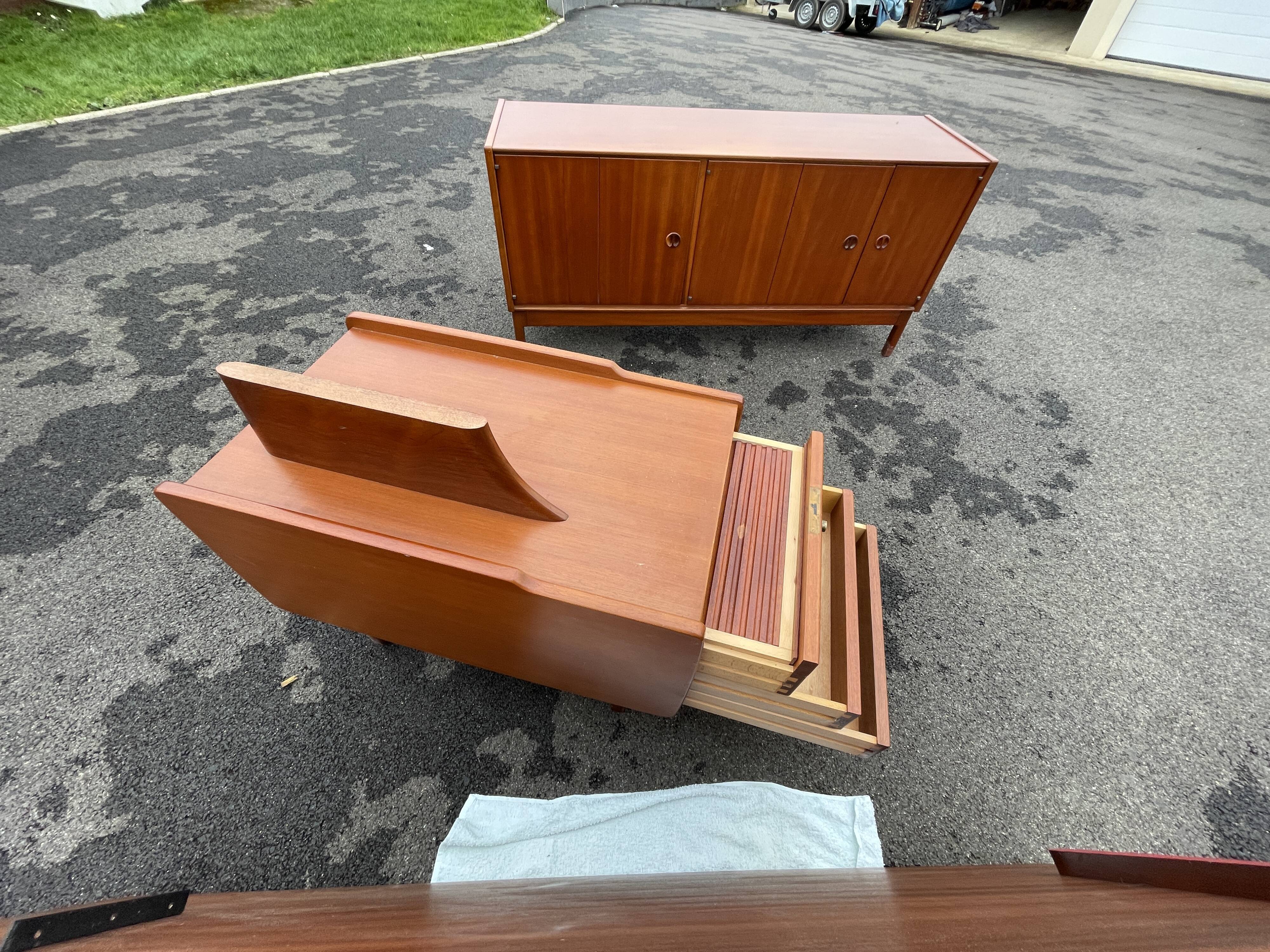 Desk Jacques Hauville 1960 bema and enfilade desk