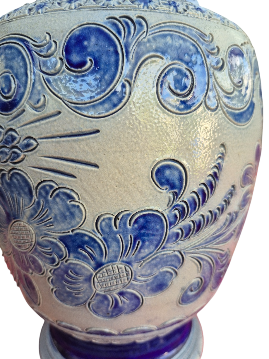 stoneware vase from Betschdorf signed Bella kitsch