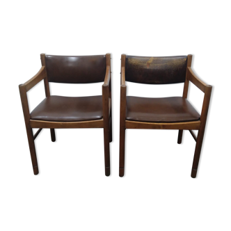 2 x Leather wood chairs
