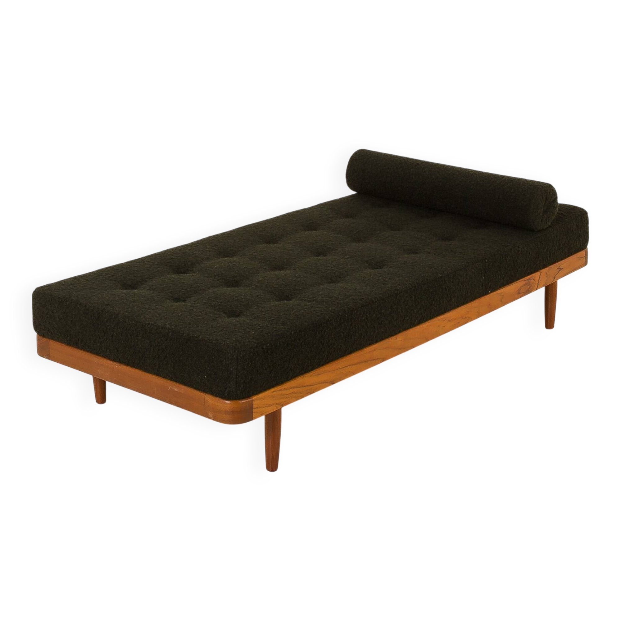 Danish teak daybed in thick boucle fabric, 1960s