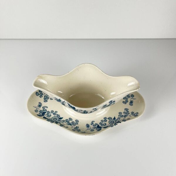 Saucière Longwy fin XIXe ''Ycho'' , terre de fer bleu