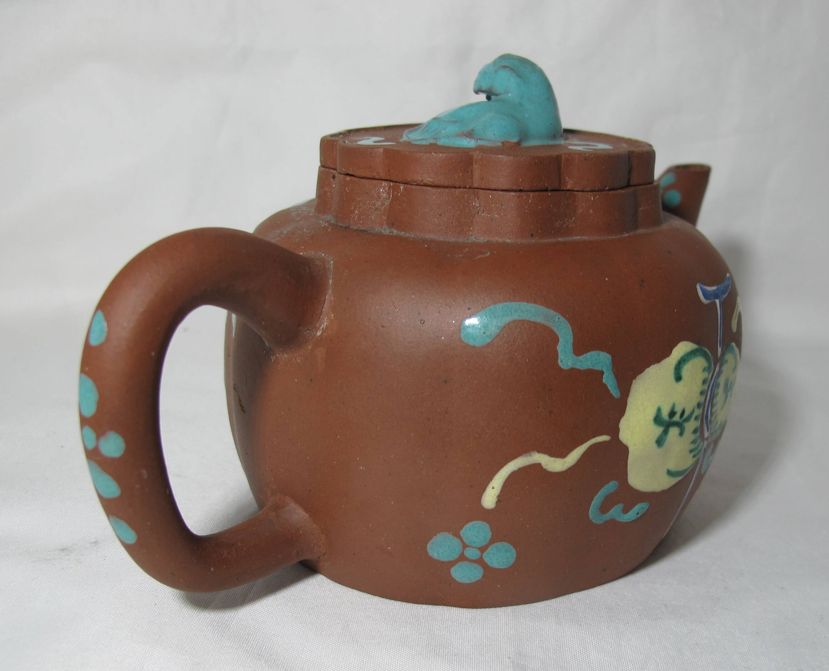 Old small Chinese Yixing terracotta teapot