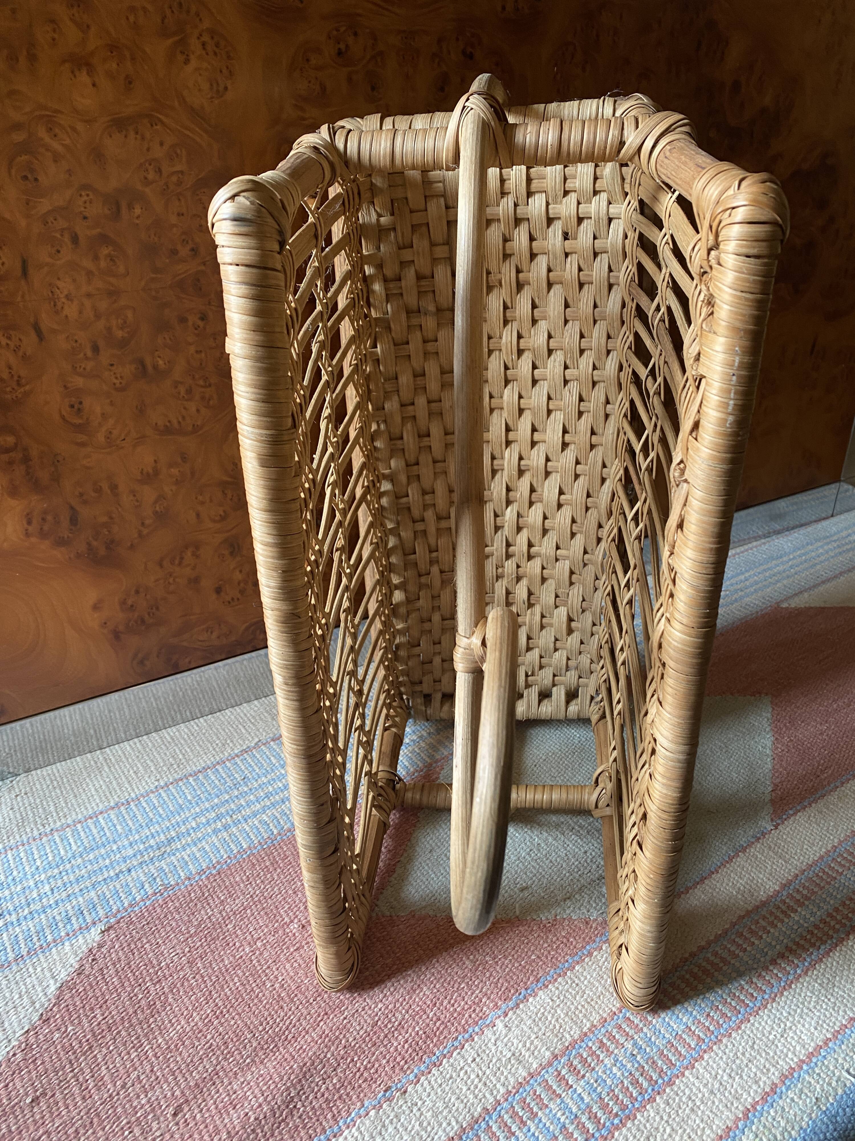 Rattan magazine holder