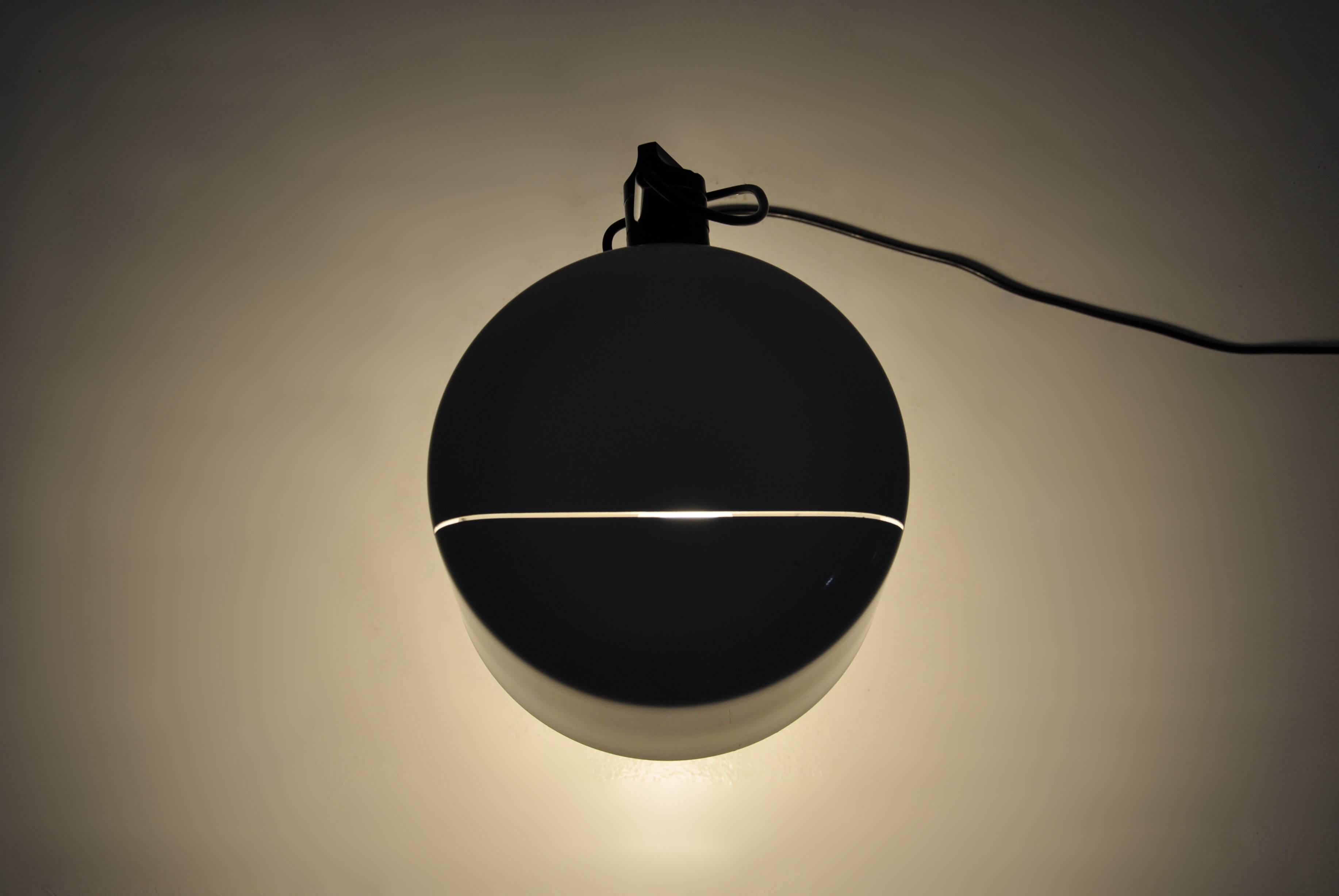 Lampe de table "Coupé" par Joe Colombo pour Oluce, 1960s