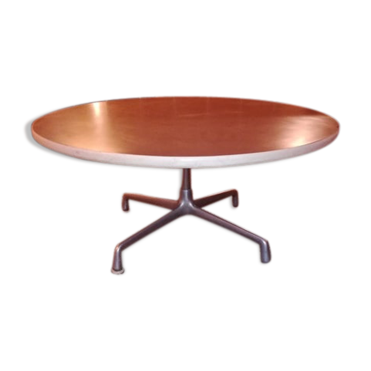 Coffee table by Ray and Charles Eames Miller edition