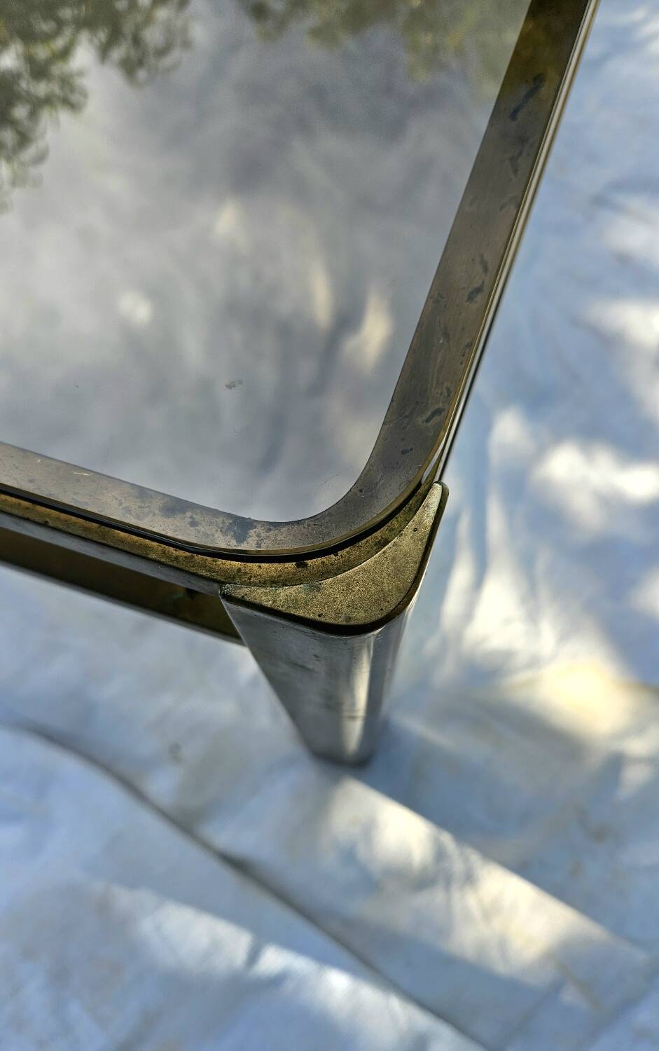 Broncz coffee table brass smoked glass