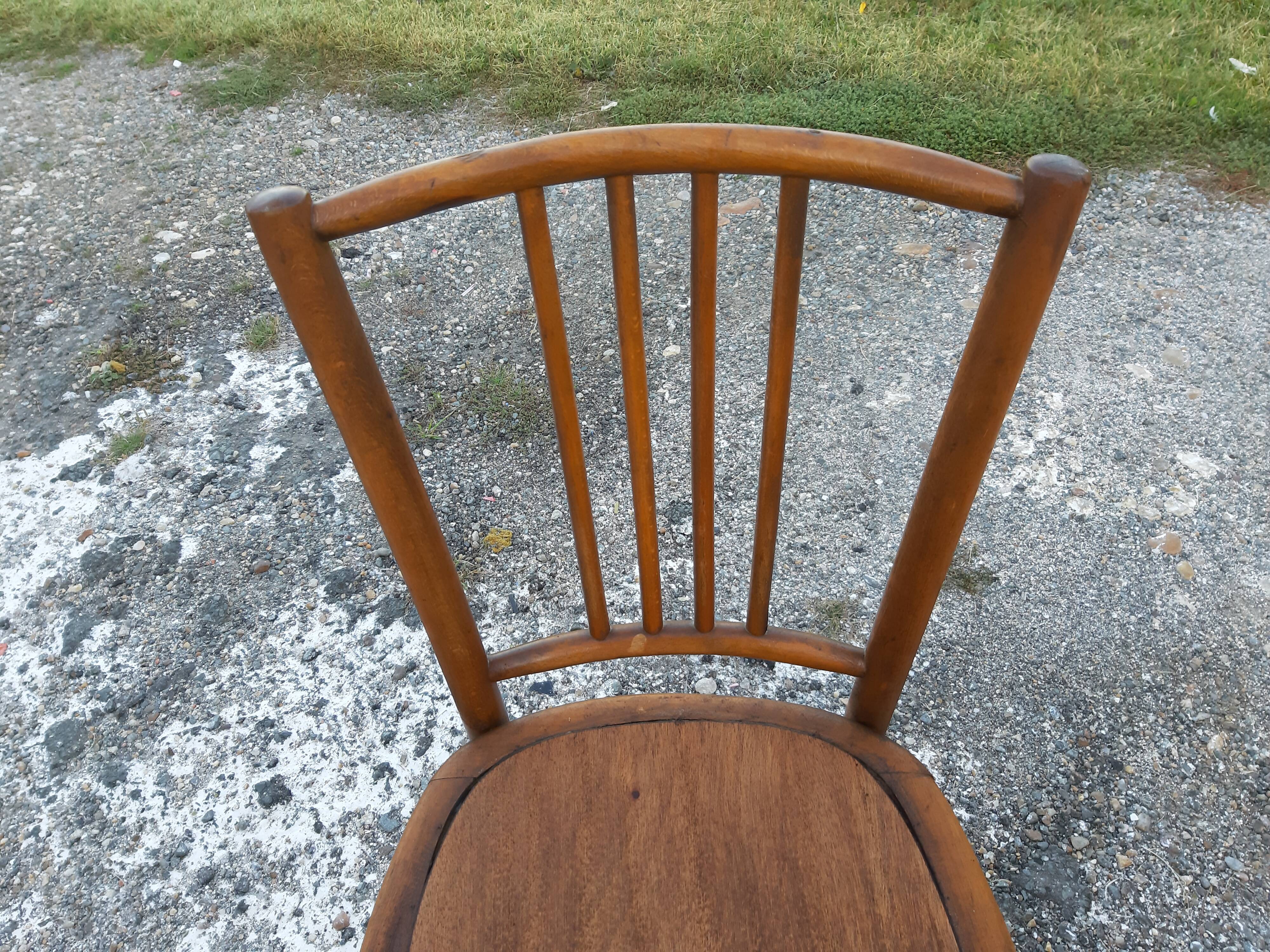 Paire de chaises de bistrot bois