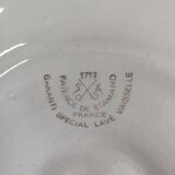 Set of six plates to oysters in faience St Amand