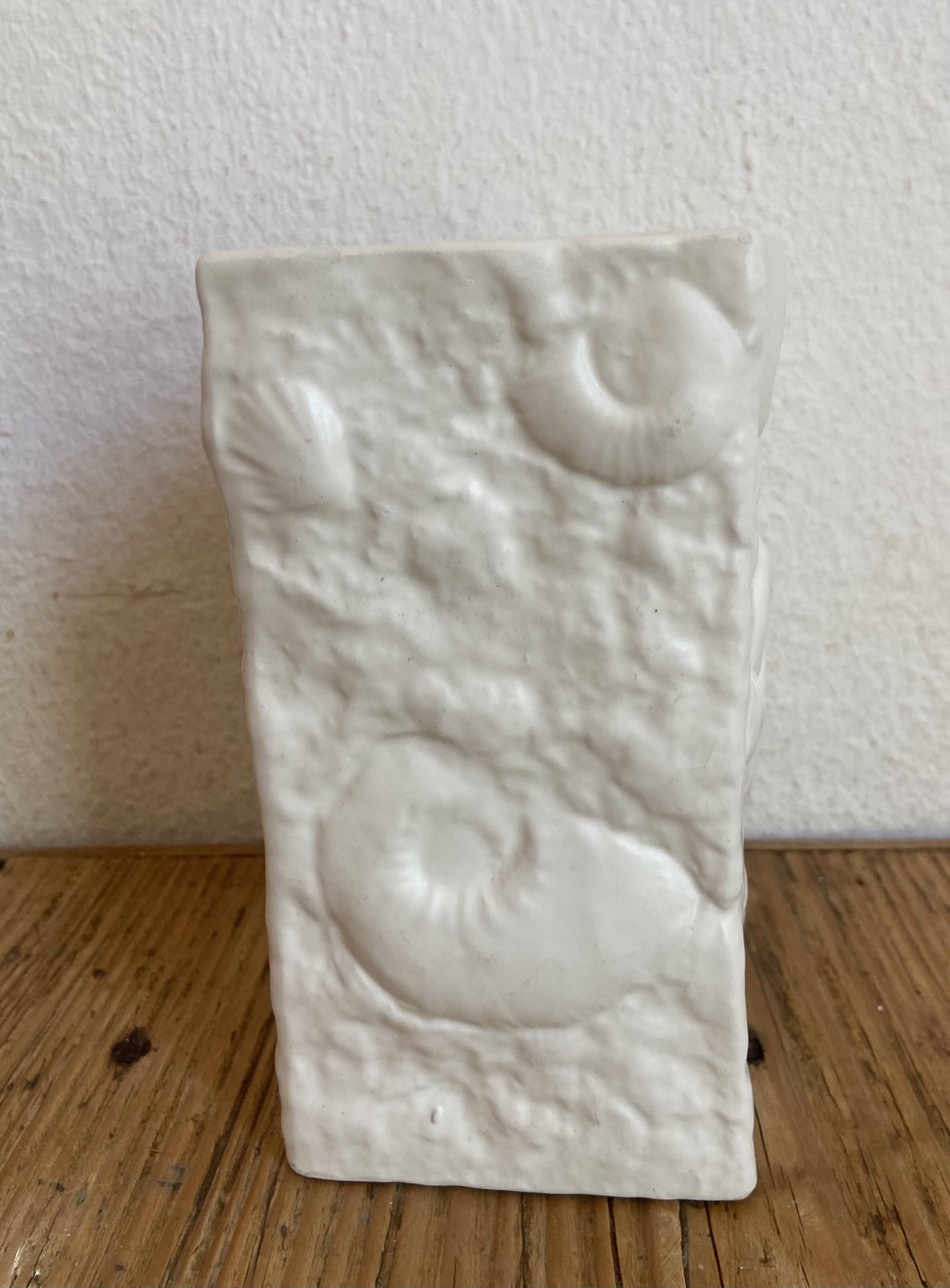 Porcelain ceramic vase Italy 1960s
