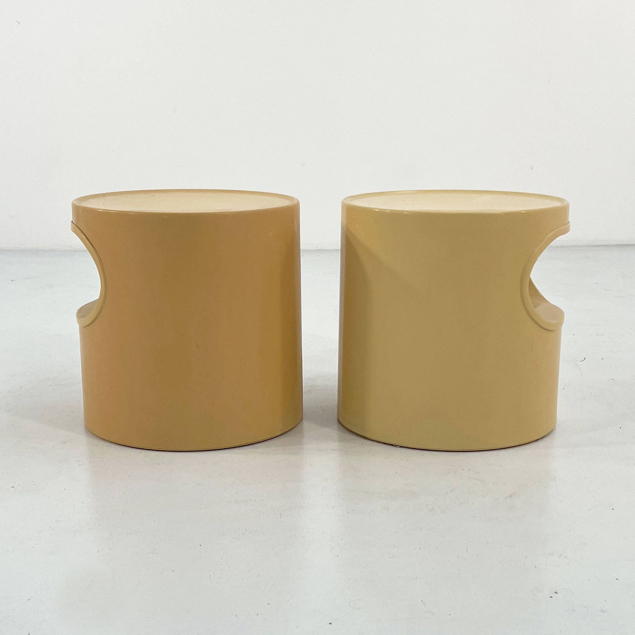 Pair of Giano-Giano-Vano Side Tables by Emma Gismondi for Artemide